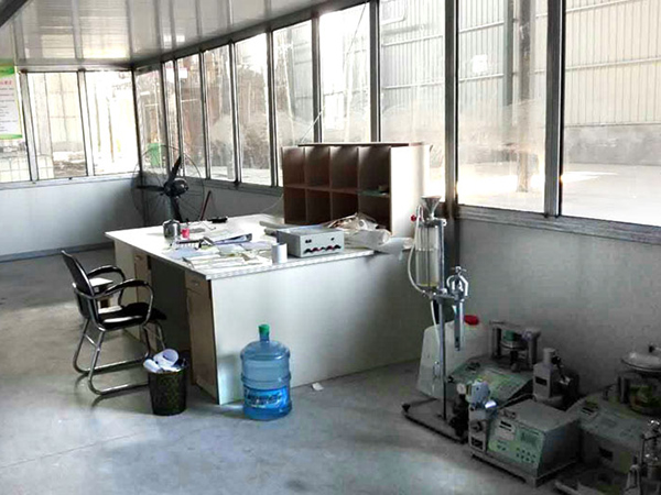 11 檢測設(shè)備.jpg